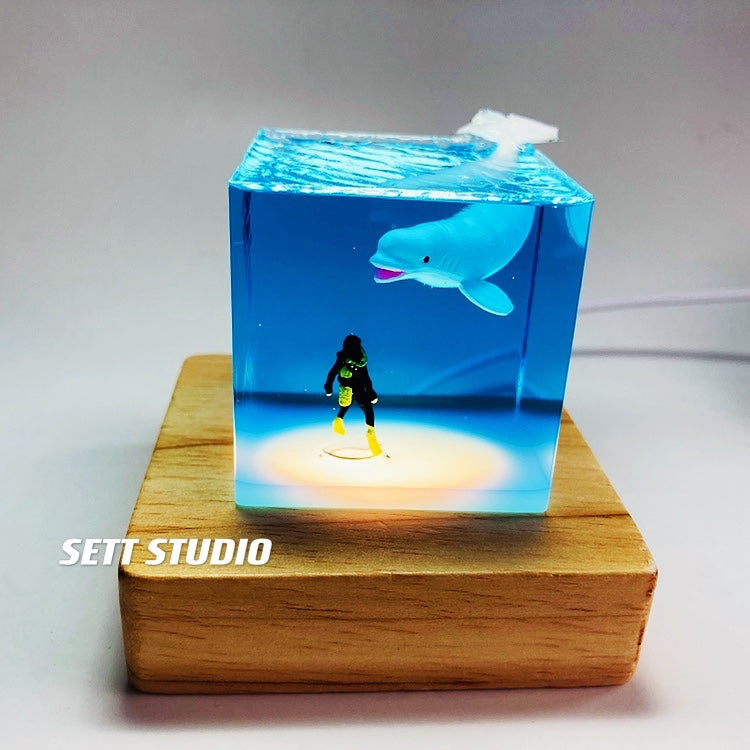 Humpback Lamp