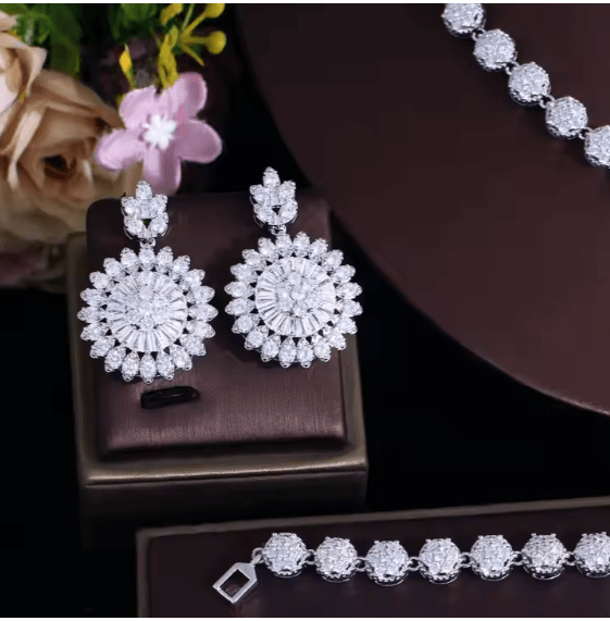 Zircon Jewelry Set/Necklace Earrings Four-Piece Set